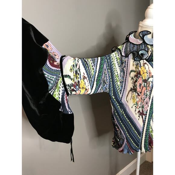 Tory Burch **Runway Sample** Convertible Ruffle Detail Blouse in MULTI - Picture 5 of 9